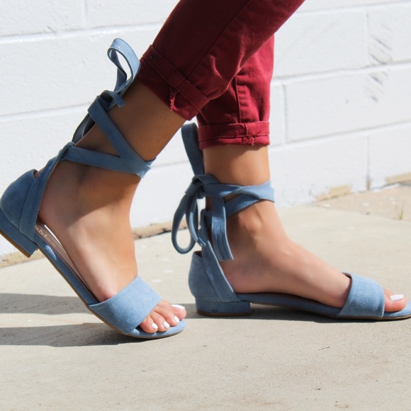 🚨LAST PAIR//The Laurel// Ash blue lace up Sandal - Picture 6 of 8